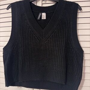 H&M Black Ribbed V-Neck Sweater Vest